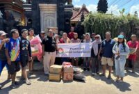 Travel Haji & Umroh Galang Saudi Salurkan Bantuan untuk Korban Banjir di Pulau Biak, Dauh Puri, Denbar, 14 September 2024.
