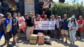 Travel Haji & Umroh Galang Saudi Salurkan Bantuan untuk Korban Banjir di Pulau Biak, Dauh Puri, Denbar, 14 September 2024.