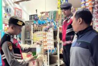 Personel Polda Bali melaksanakan patroli skala besar dalam Operasi Pekat Agung 2026, guna meningkatkan pengawasan dan menjaga situasi kamtibmas tetap kondusif di wilayah Bali. ©Okedaily Bali [Foto: Humas Polda Bali]