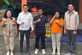 Anggota DPRD Bali dari Fraksi Gerindra, Zulfikar, pada Selasa, 16 September 2025, melakukan koordinasi dengan Badan Penanggulangan Bencana Daerah (BPBD) Bali di Kantor BPBD Bali, Panjer, Denpasar Selatan. © Okedaily Bali 