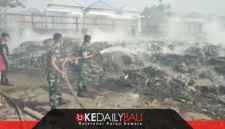 Kebakaran hebat melanda kawasan Jalan Nakula, Gang Jatayu, Desa Pemecutan Kelod, Denpasar Barat, Bali, yang berada di perbatasan Denpasar dan kawasan Legian, Badung, pada Senin (31/8/2026) malam. Istimewa 