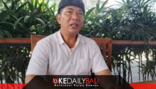 Anggota DPRD Denpasar, I Gede Tommy Sumertha, mendorong Pemkot menertibkan jalan dan trotoar yang alih fungsi. Hal ini dinilai jadi salah satu penyebab kemacetan. ®okedailybali [Foto: Istimewa]