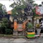 Anggota DPRD Denpasar Gus Yoga soroti kondisi Puskesmas II Denpasar Selatan yang dinilai sudah sempit dan perlu direlokasi ke lahan yang lebih layak. ®okedailybali [Foto: Istimewa]